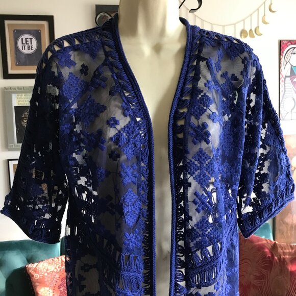 CHICO'S size 2 / M Sheer Blue Mesh Embroidered Fringe Kimono Cardigan Boho - Picture 2 of 5